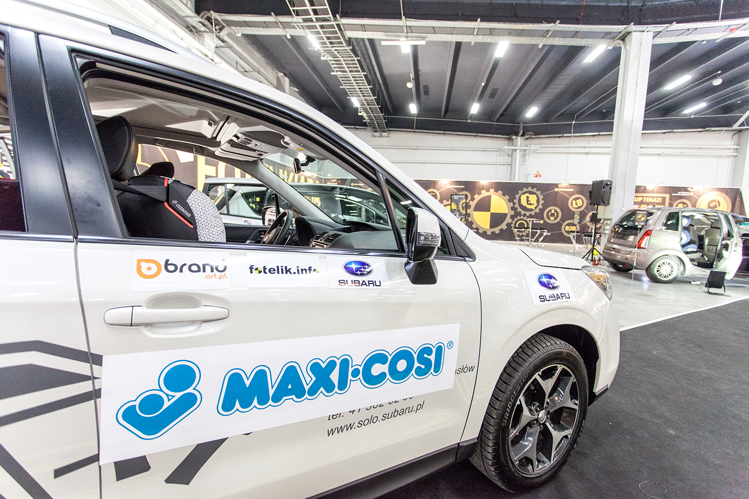 Maxi-Cosi i Subaru - partnerzy fotelik.info podczs Targów Czas Dziecka 2014